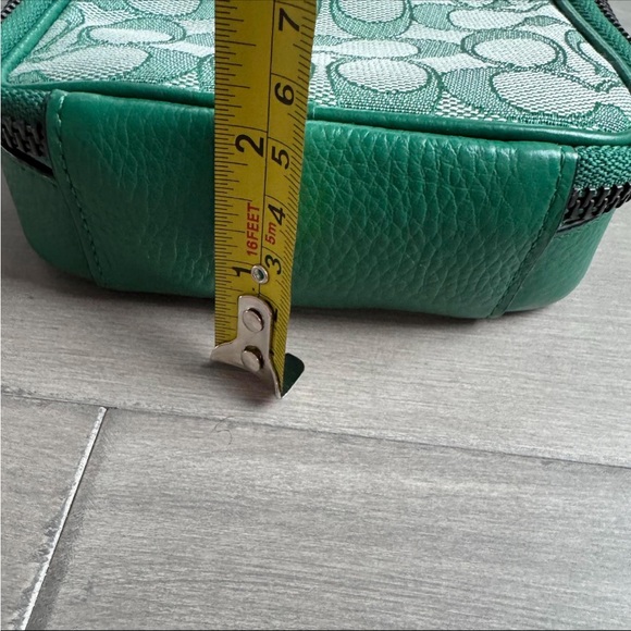 Coach Stanton Crossbody Bag - Picture 3 of 8